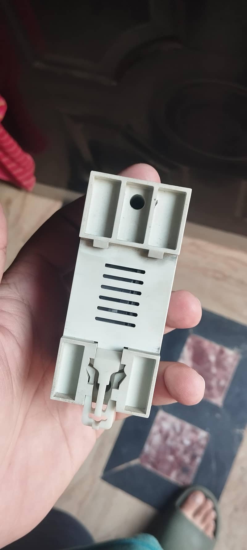 Voltage Protector 63A 3