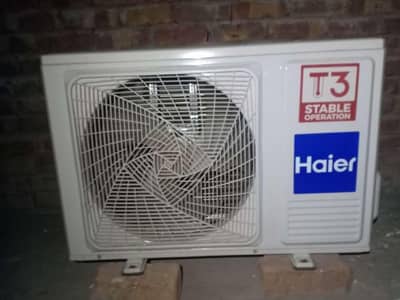 10 by 10 condition 1 month used warranty card b he
