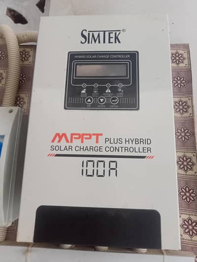 Simtek MPPT Hybrid Solar Charge Controller