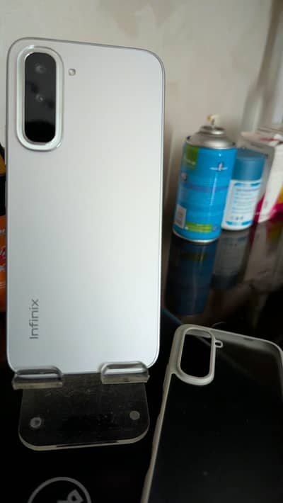 Infinix Hot 70