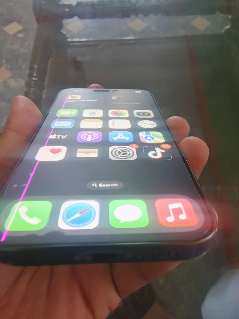Apple iPhone 15 Pro 8