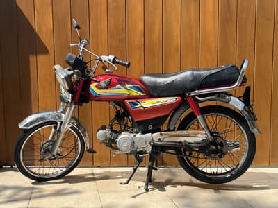 HONDA CD 70 2009 MODEL