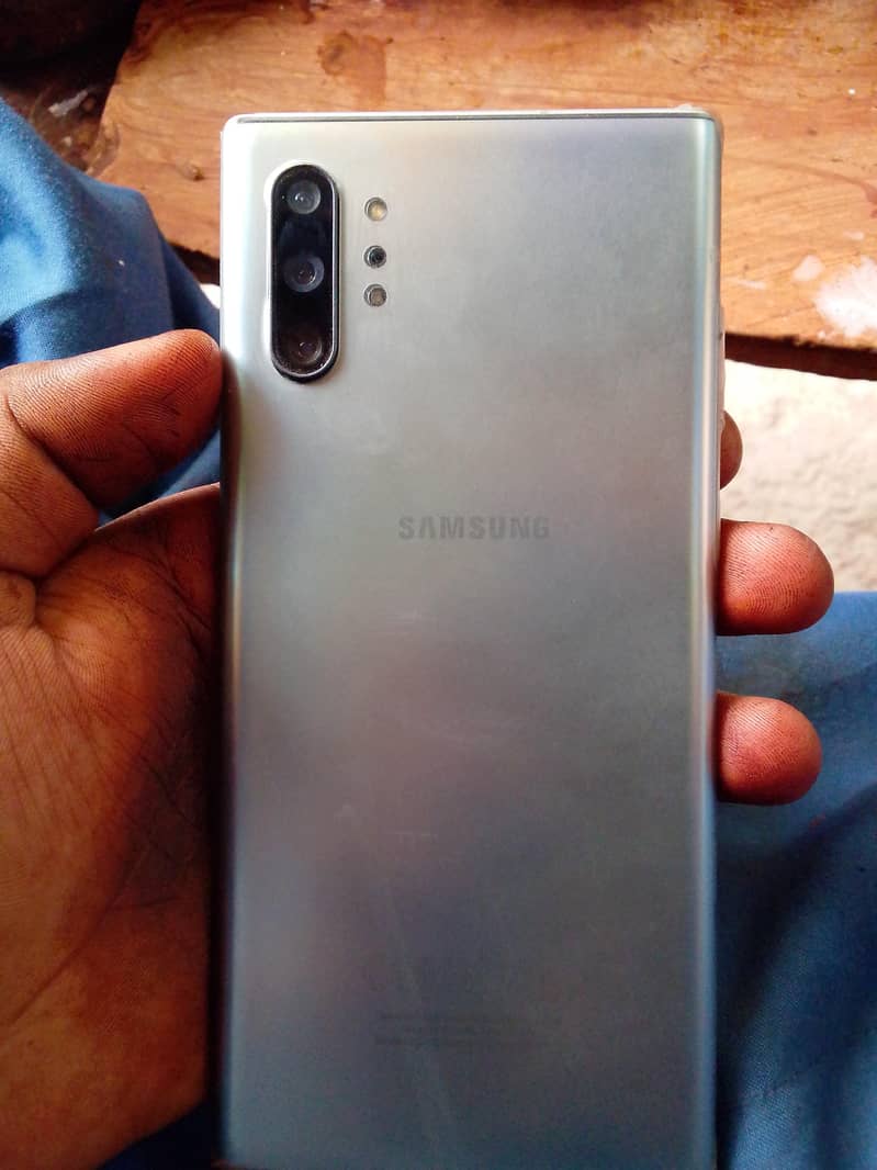 Samsung Mobile Note 10 Plus 1