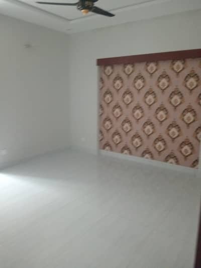4marla 2beds tv lounge kitchen attached baths like brand new house upper portion for rent in G 13 1 islamabad