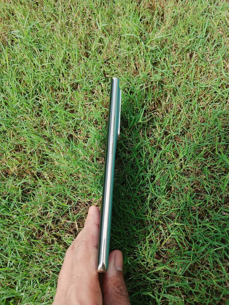 Infinix Zero 30 7