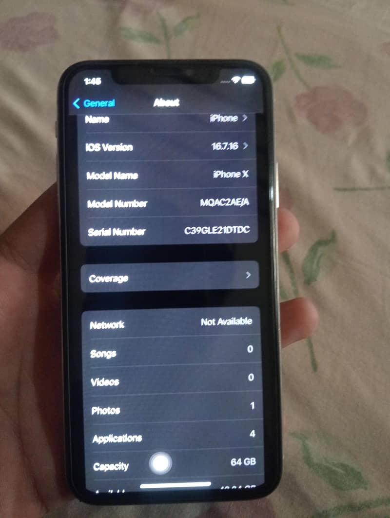Apple iPhone X 4