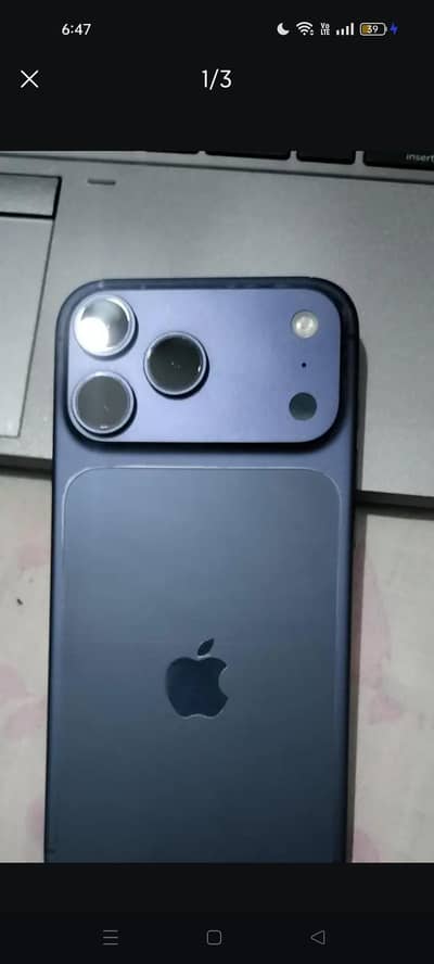 I'm selling my I phone 17 pro max