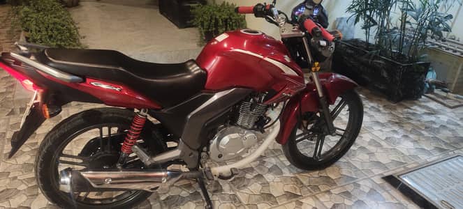 Suzuki GSX125