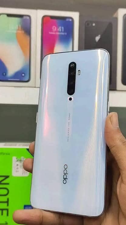 OPPO Reno 3
