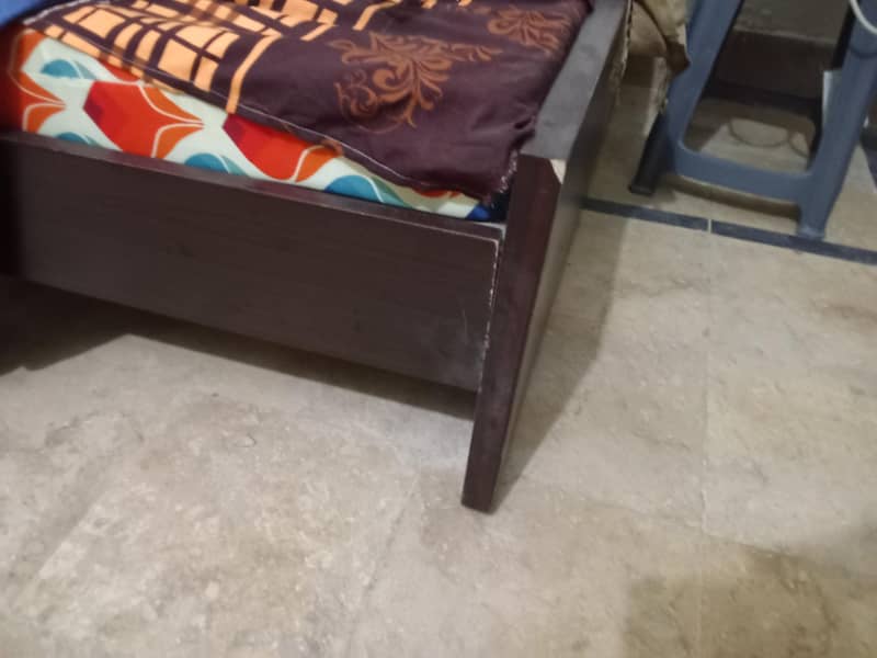 single bed 10/10 condition 0
