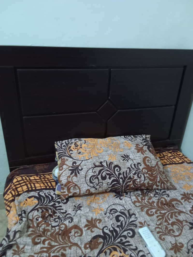 single bed 10/10 condition 1