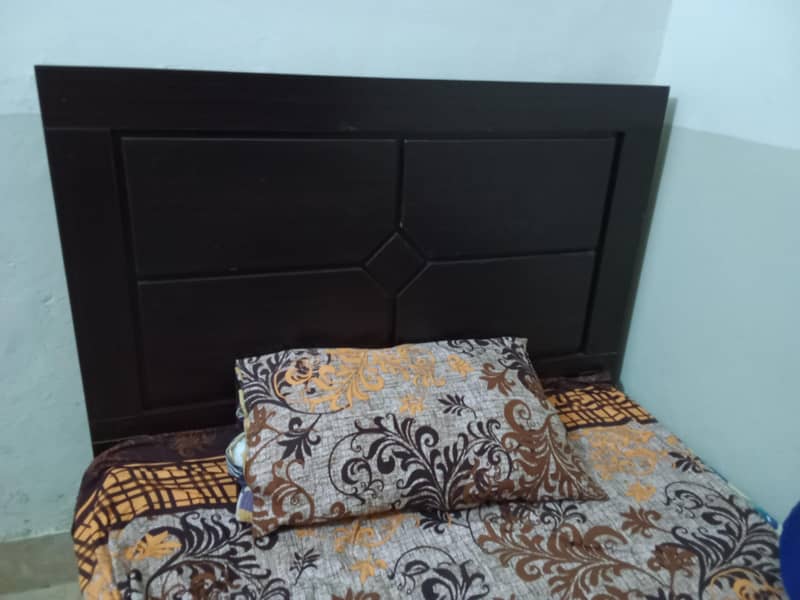 single bed 10/10 condition 2