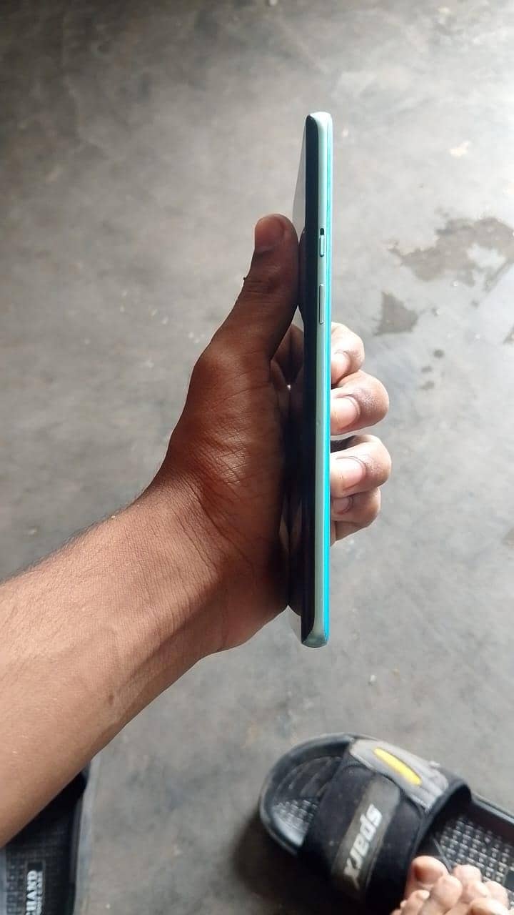 One Plus 8 Pro 3