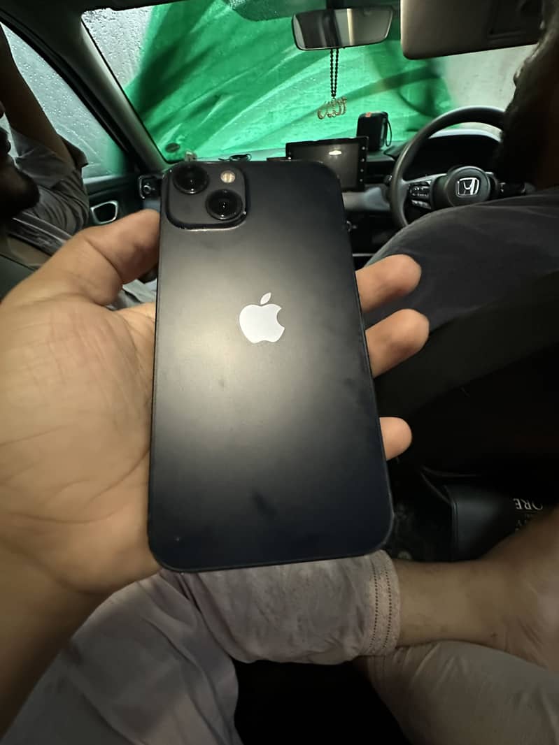 Apple iPhone 13 1