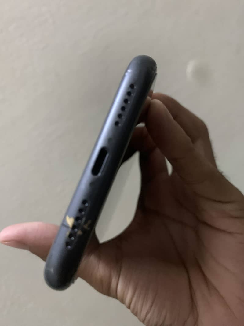 Apple iPhone 11 1