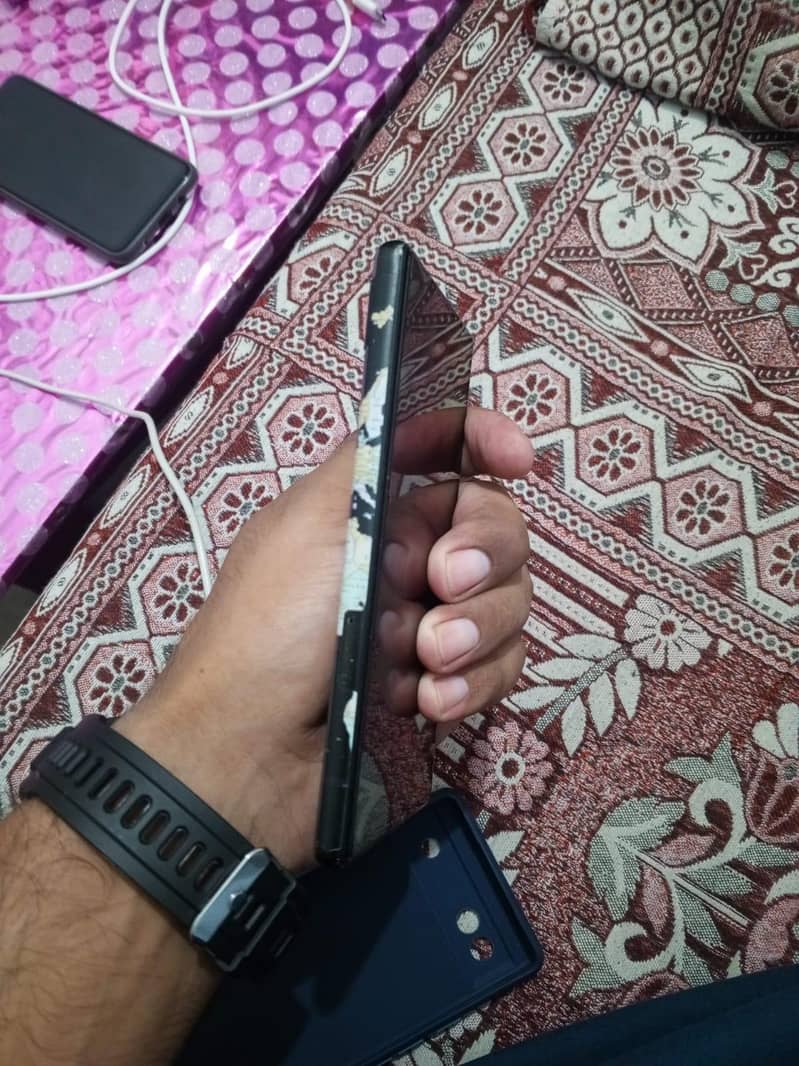 Google Pixel 6a 1