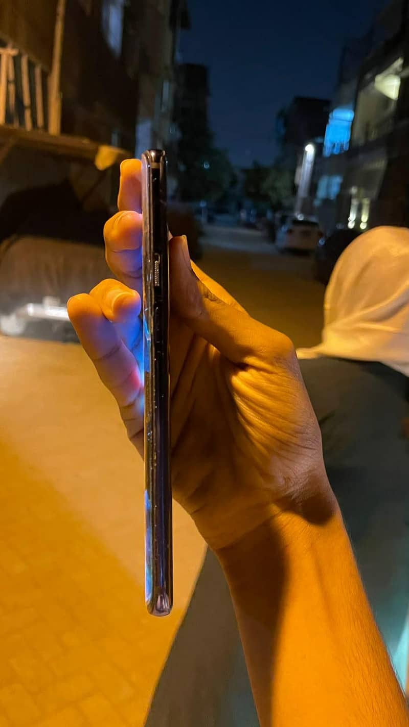 One Plus 7 Pro 3