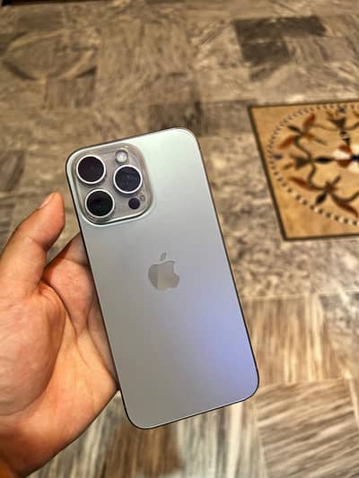 Apple iPhone 15 Pro Max