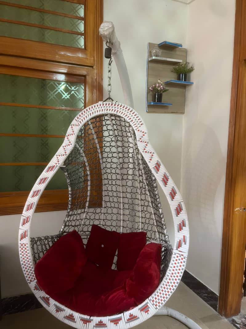 Stylish Swing 1
