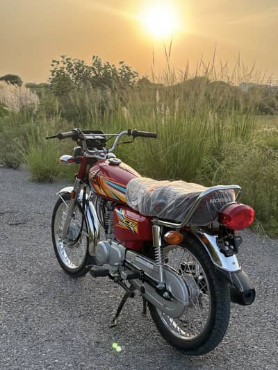 2026 Model Bike | Only 3000 KM Run | Excellent Condition