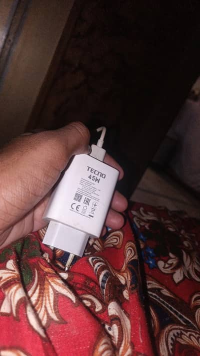 Tecno CAMON 40 Pro