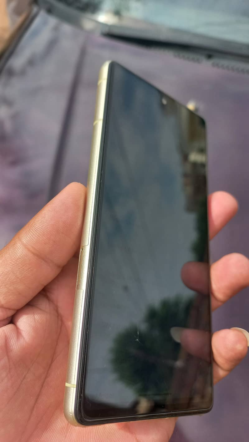 Google Pixel 7 5