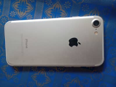 Apple iPhone 7