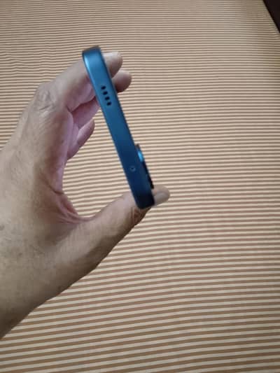 Vivo y500