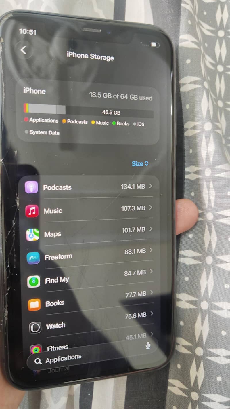 Apple iPhone 11 8