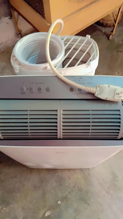 Portable AC