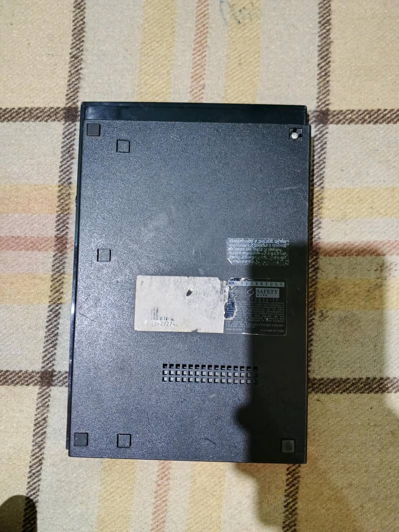 LCD screen and keyboard 5