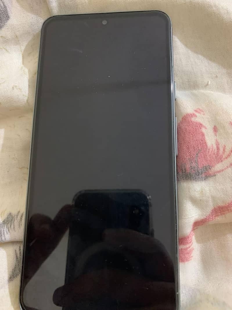Google Pixel 8 2