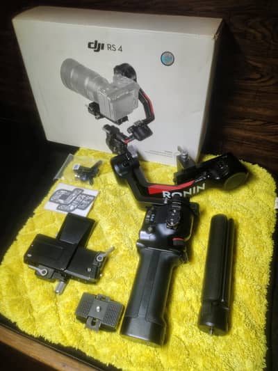 DJI Rs4 Gimbal stabilizer