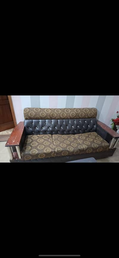 “6 Seater Sofa Set – Excellent Condition”