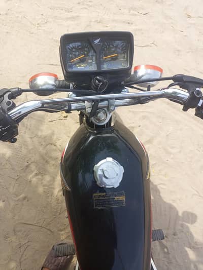 Honda CG 125 2024 Model Black Colour