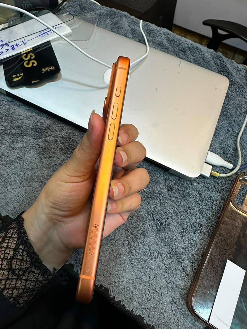 Apple iPhone 17 Pro Max 1