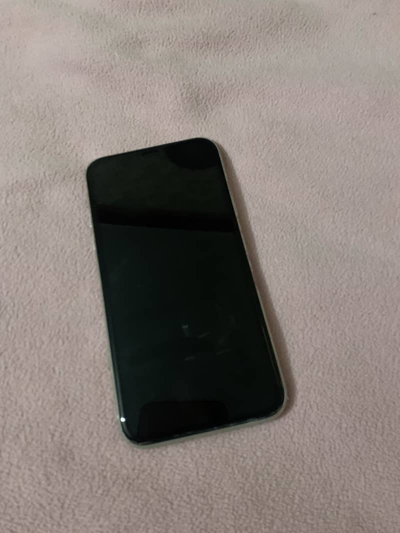 Apple iPhone 11 1