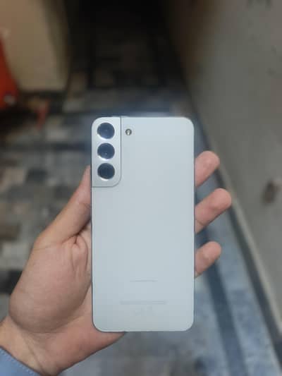 Samsung Mobile S22 Plus