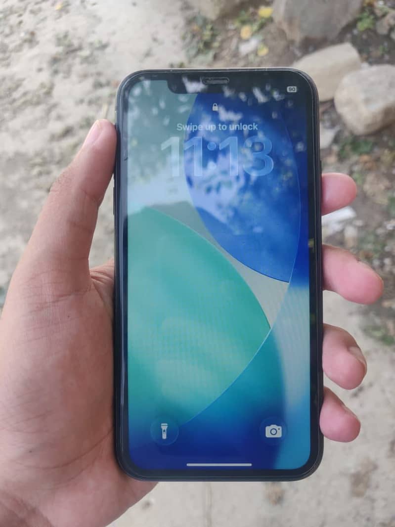 Apple iPhone 11 0