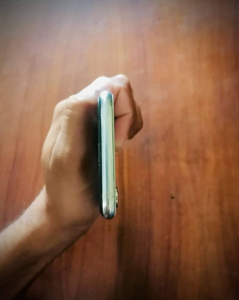 Apple iPhone X 1