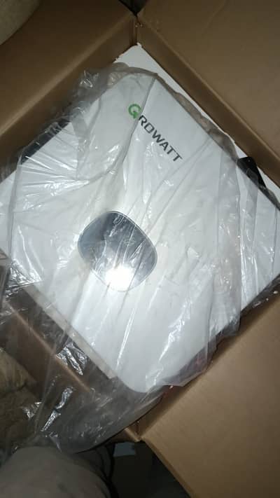Growatt MOD 15KTL3-X 15kW 3-Phase PV Grid Inverter – Dongle Missing