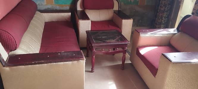 3 seater Sofa for sale_ with 3 wooden glass tabel