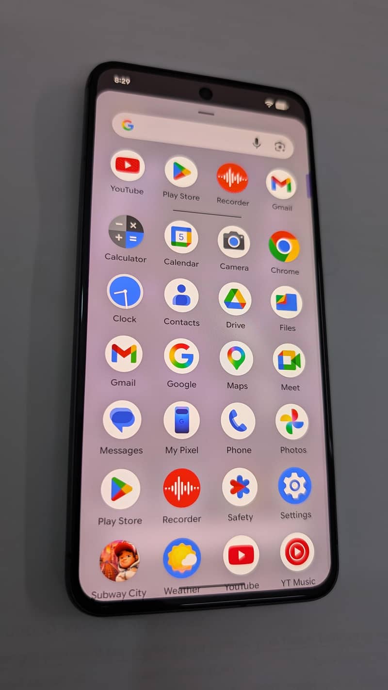 Google Pixel 8 1