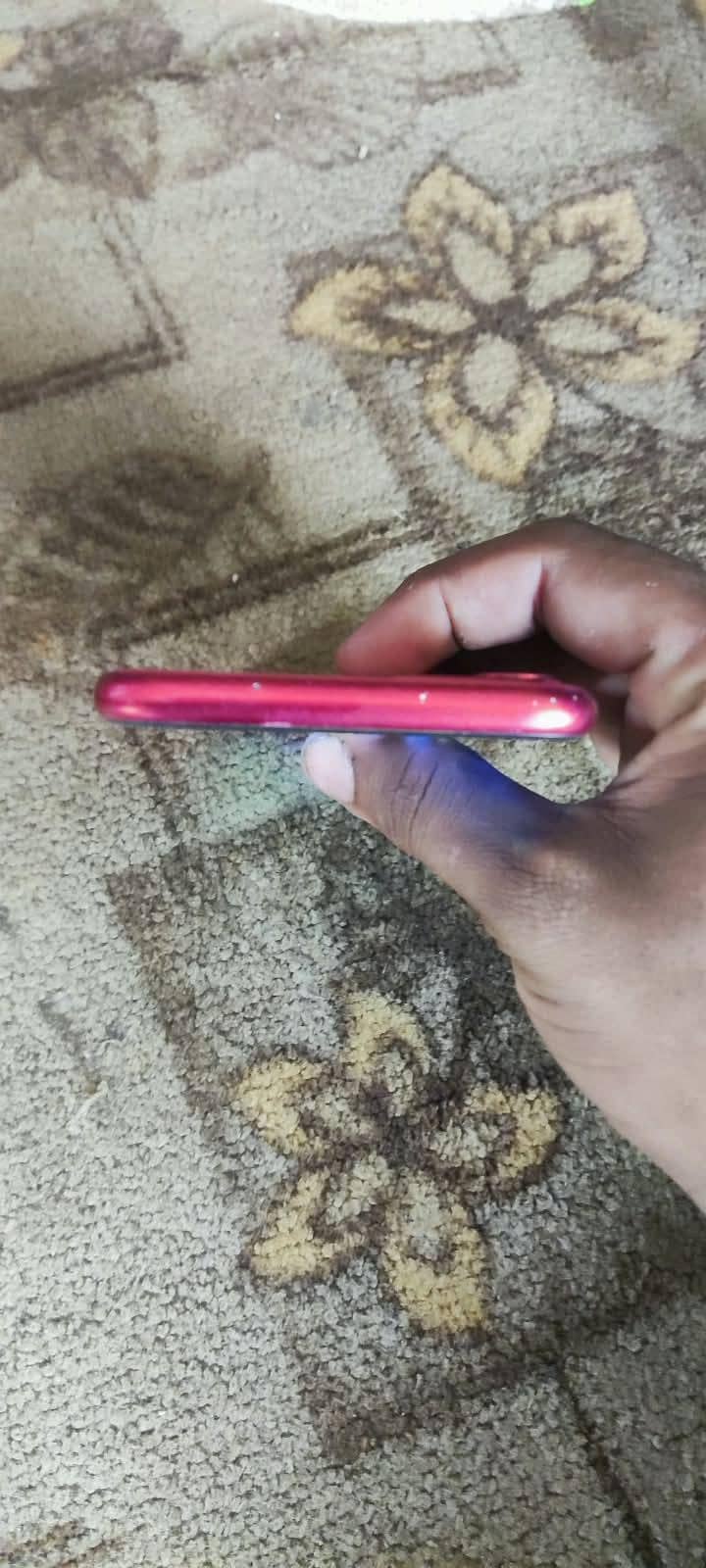 Apple iPhone 11 13