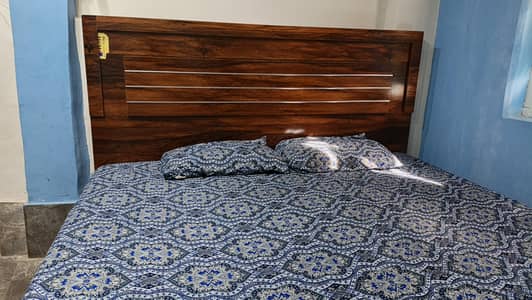 King Size Bed with 6" Mattress