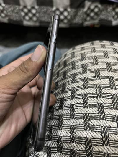 Apple iPhone 8