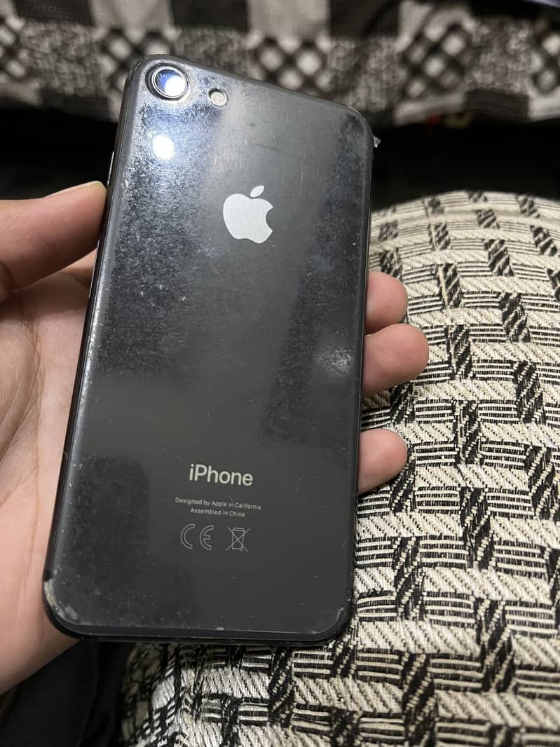 Apple iPhone 8 5