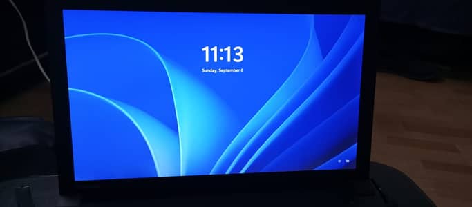 Toshiba Dynabook Satellite B554/K - Intel Core i3, 8GB RAM (Japanese