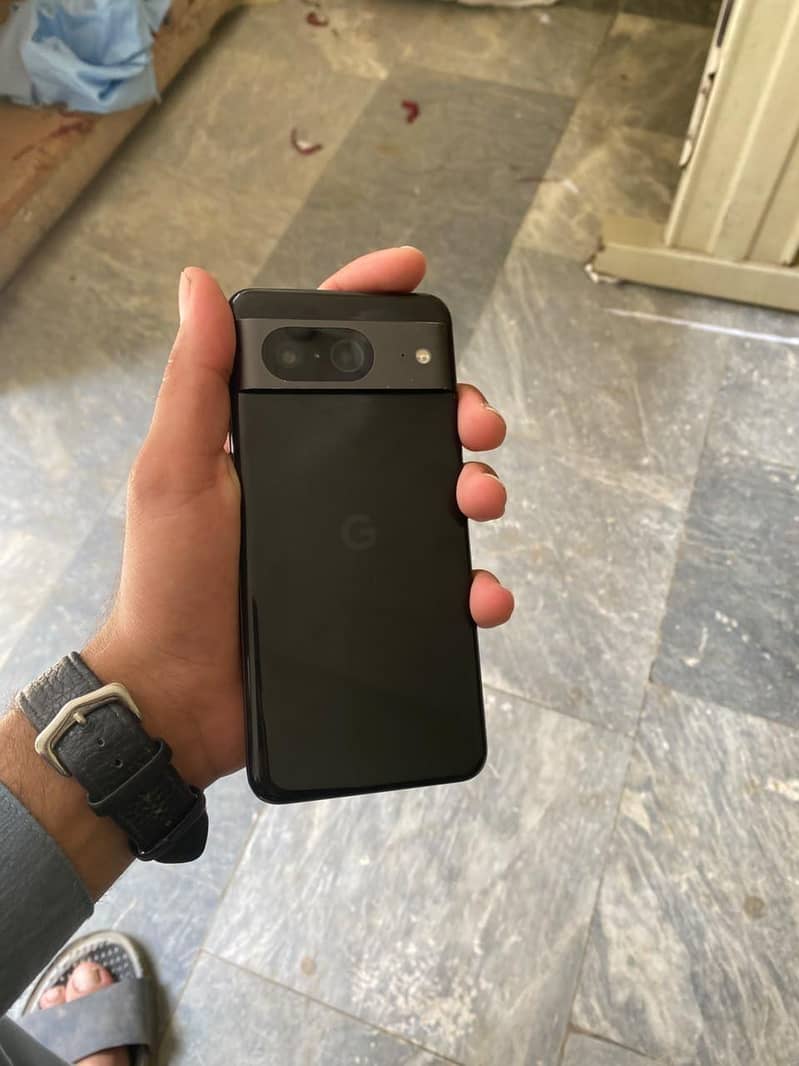 Google Pixel 8 3