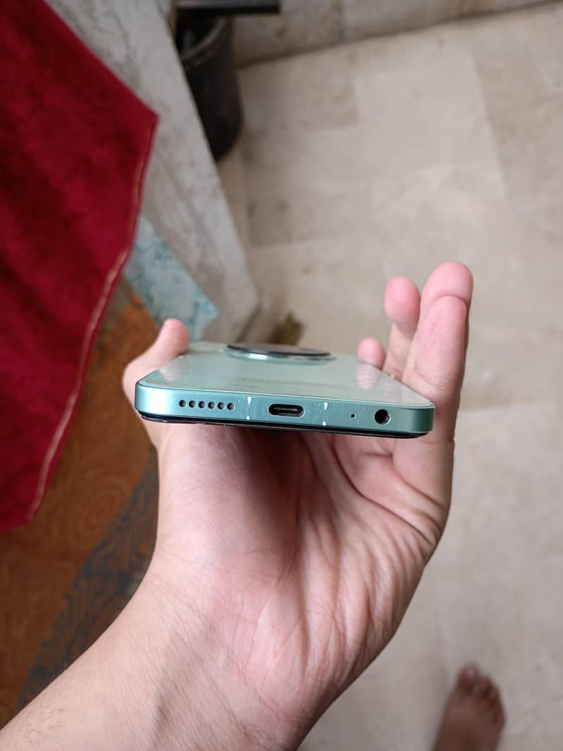 Tecno SPARK 30C 3